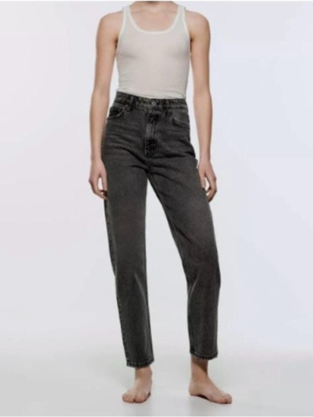 Zara High-Rise Black Straight Jeans
